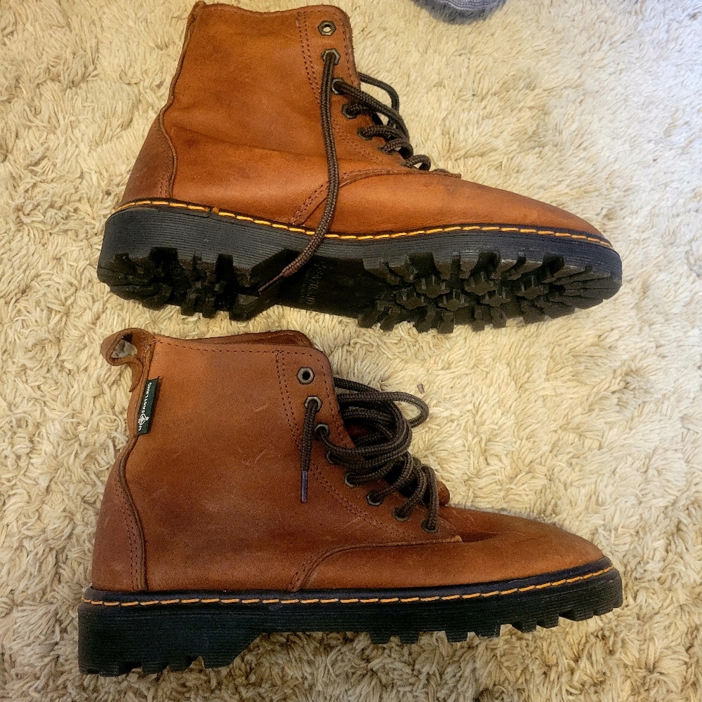 Women's combat boots-SOLD